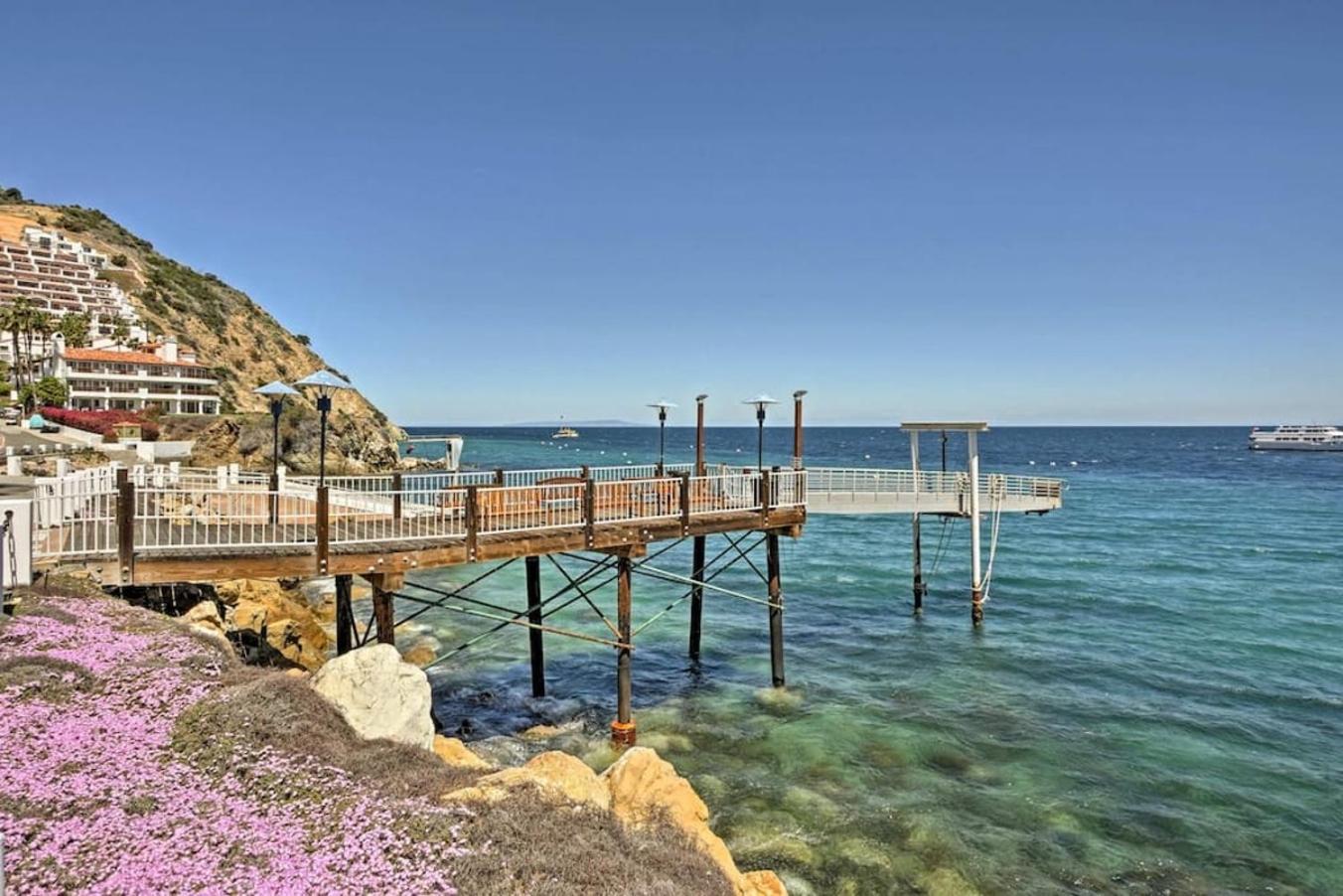 Gorgeous Oceanfront Villa With Panoramic Views Avalon Luaran gambar